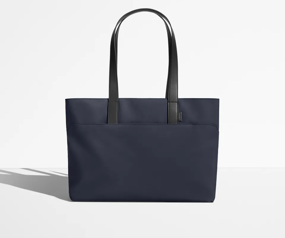 away-the-everywhere-tote-sac-tote-bleu-marine image 1