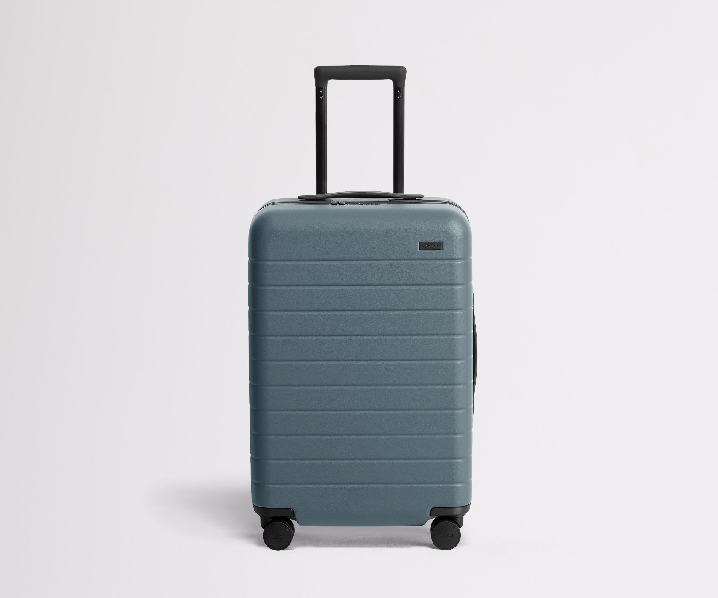 away-luggage-sets-wirecutter-bundle-ensemble-valises image 3