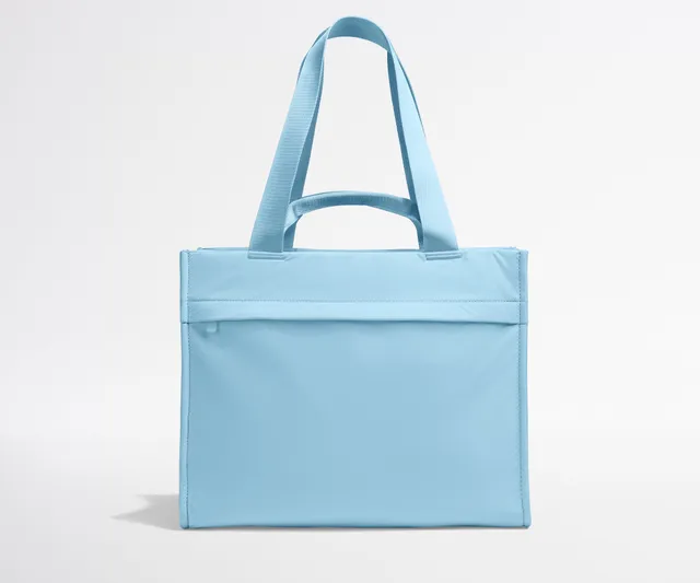 away-featherlight-daily-tote-opal-blue-ordinateur image 1
