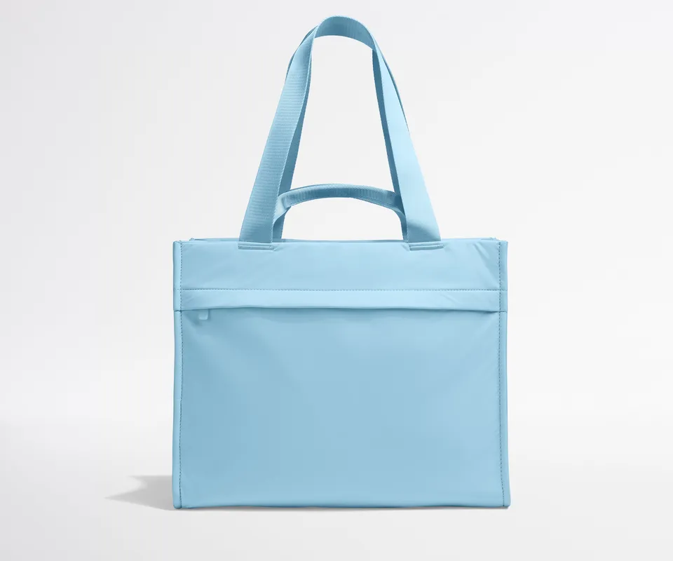 away-featherlight-daily-tote-opal-blue-ordinateur image 1