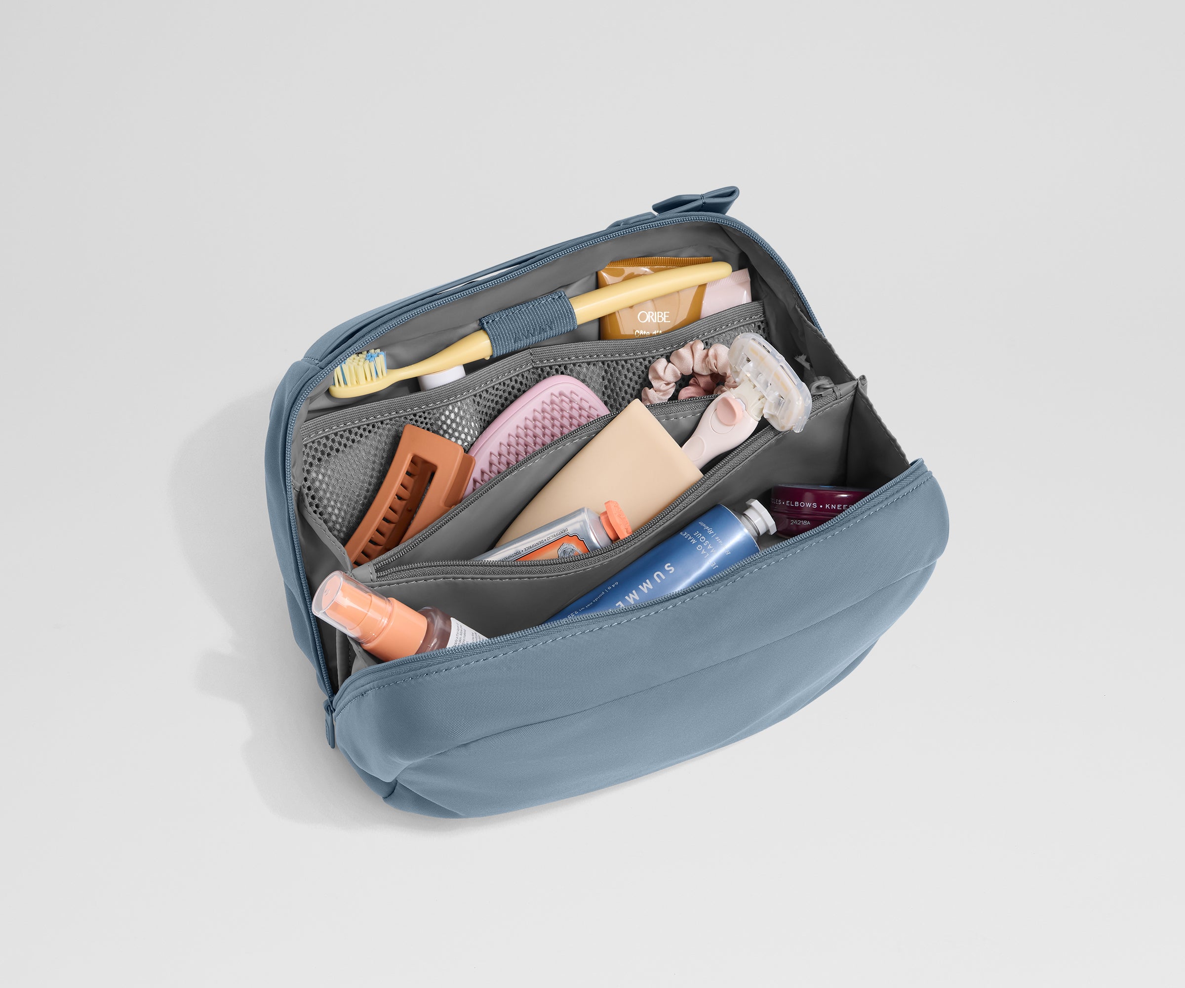 away-large-toiletry-bag-trousse-toilette-coast-blue-compartiments image 2