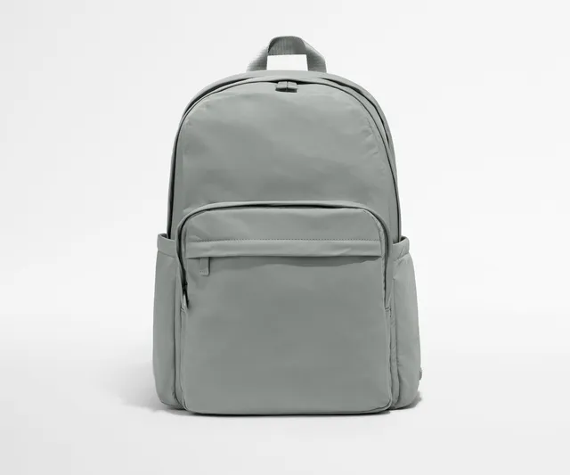 away-large-featherlight-backpack-sac-dos-nordic-gray image 1