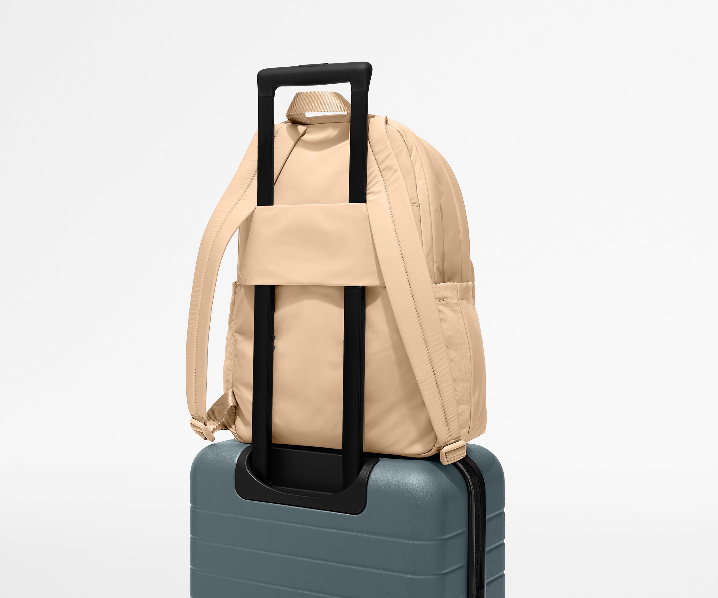away-featherlight-sac-dos-ordinateur-camel-brown image 8