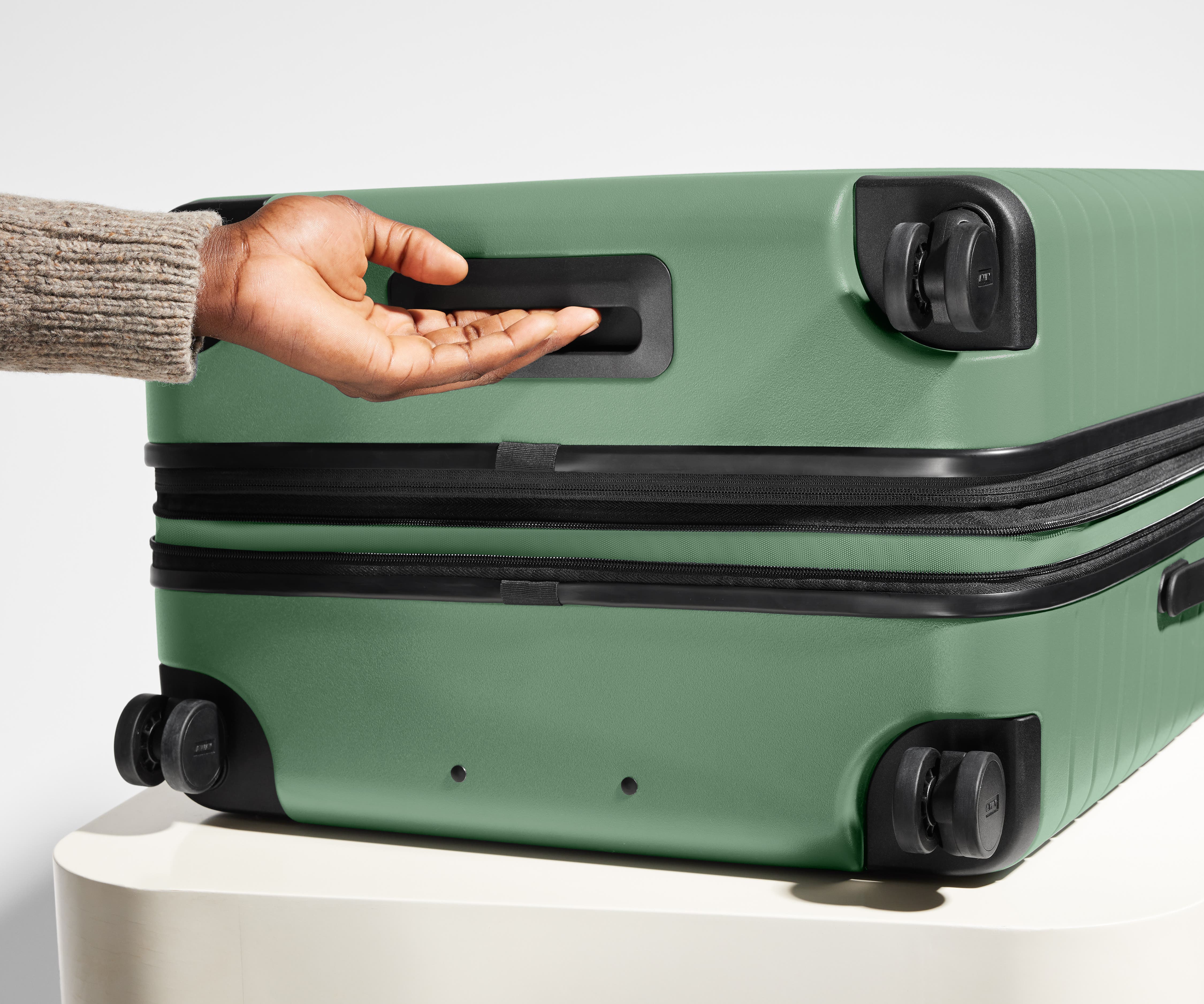 away-medium-flex-the-valise-soute-sea-green image 7