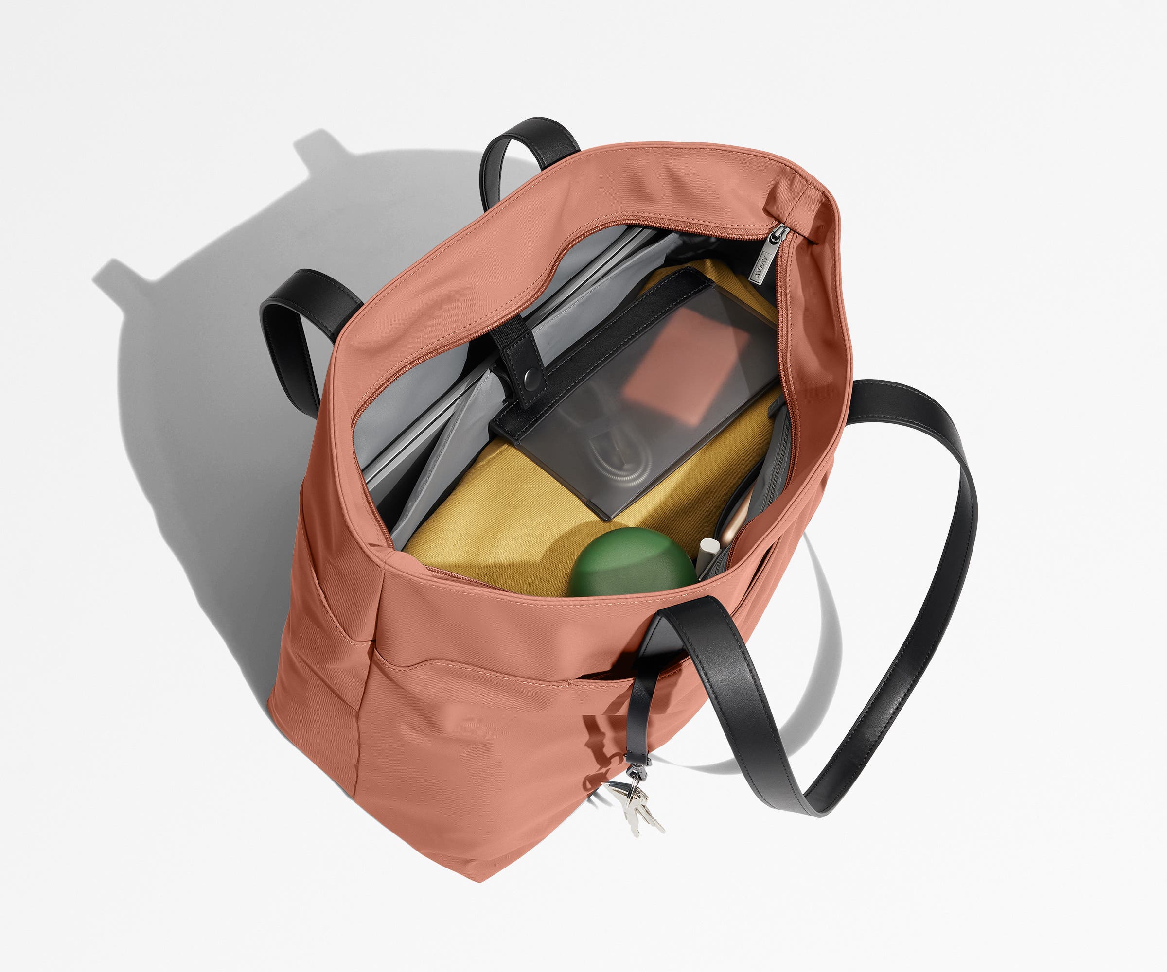 away-everywhere-tote-cabas-rose-ordinateur-16 image 4