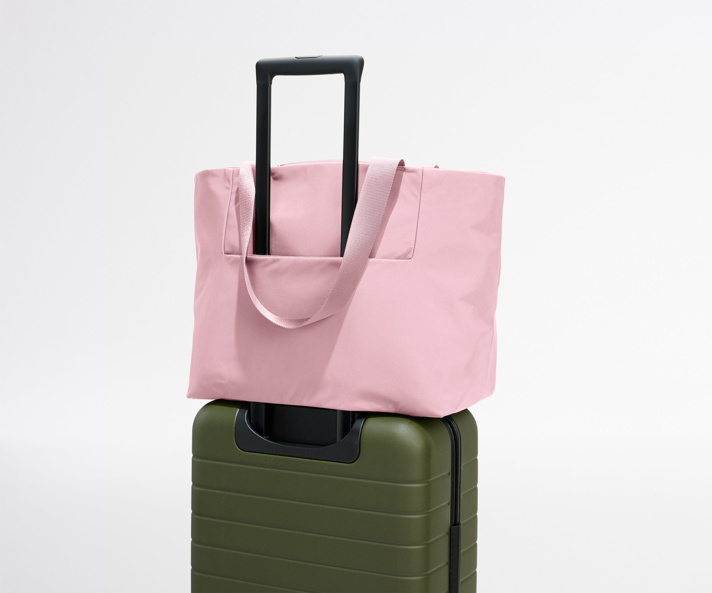 away-tote-bags-featherlight-tote-glacial-pink-tote-bag-16-pouces image 8