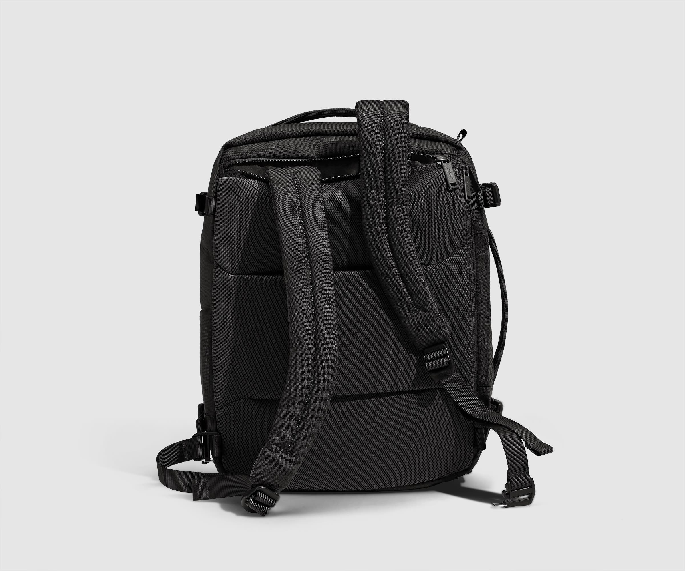 away-active-convertible-backpack-sac-dos-25l-jet-black image 7