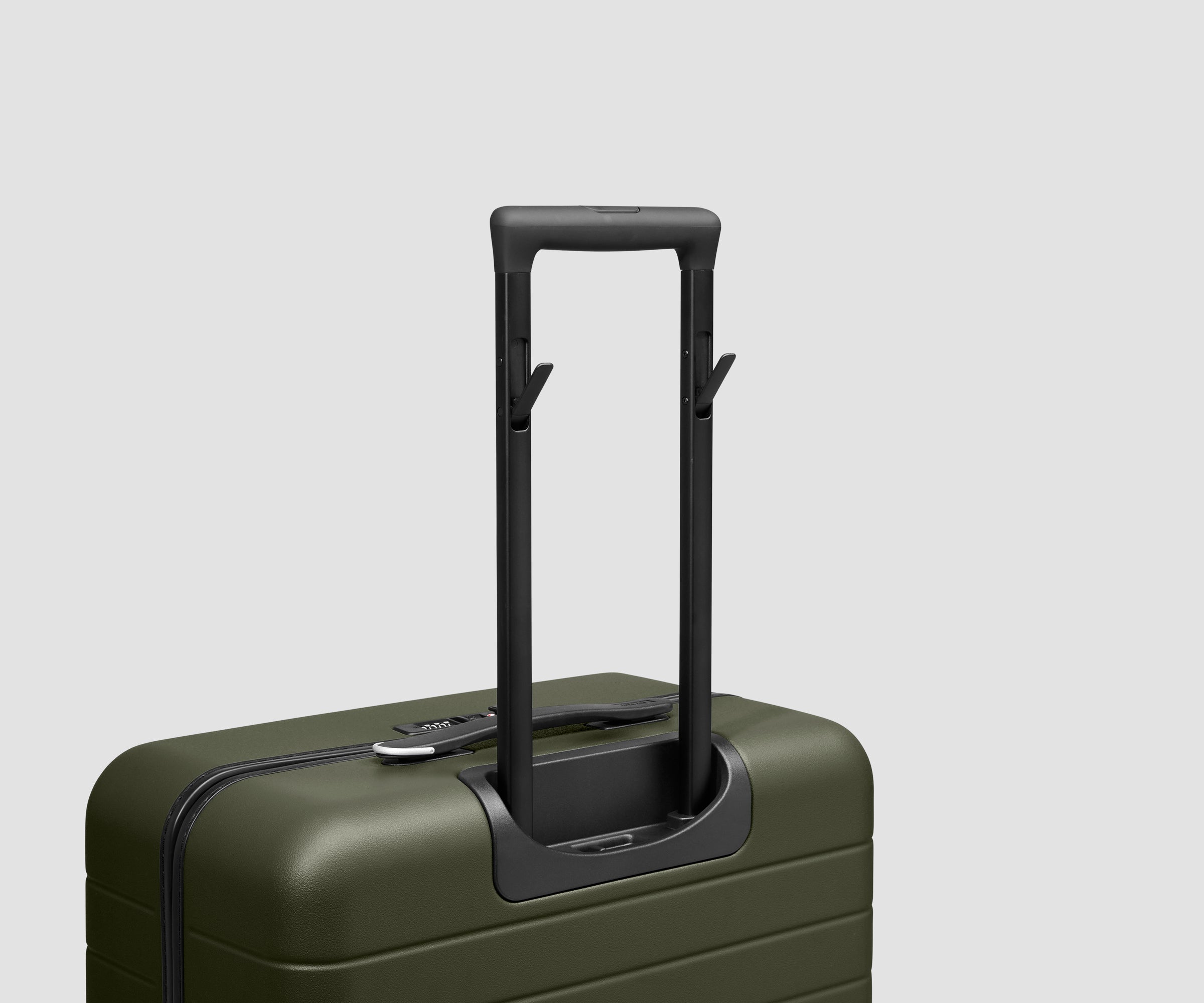away-bigger-carry-on-3-valise-cabine-vert-olive-4-7-jours image 5