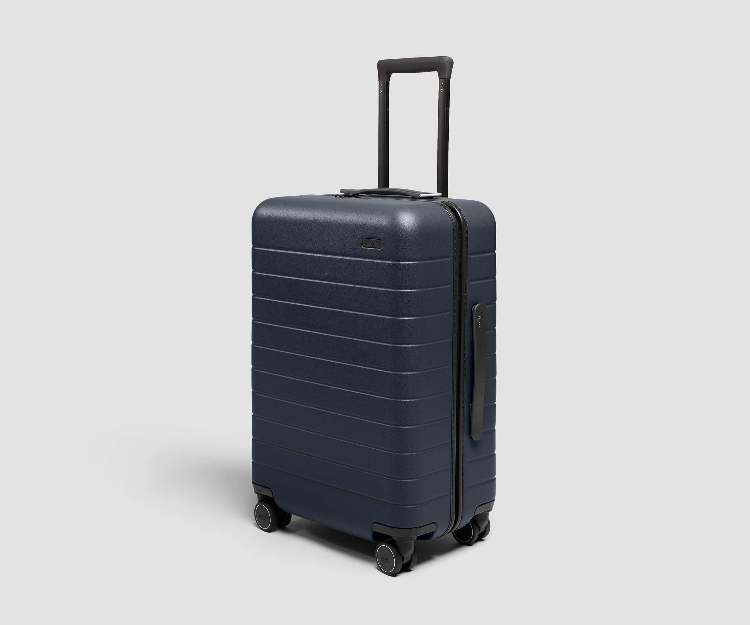 away-bigger-carry-on-3-valise-cabine-navy-blue image 2