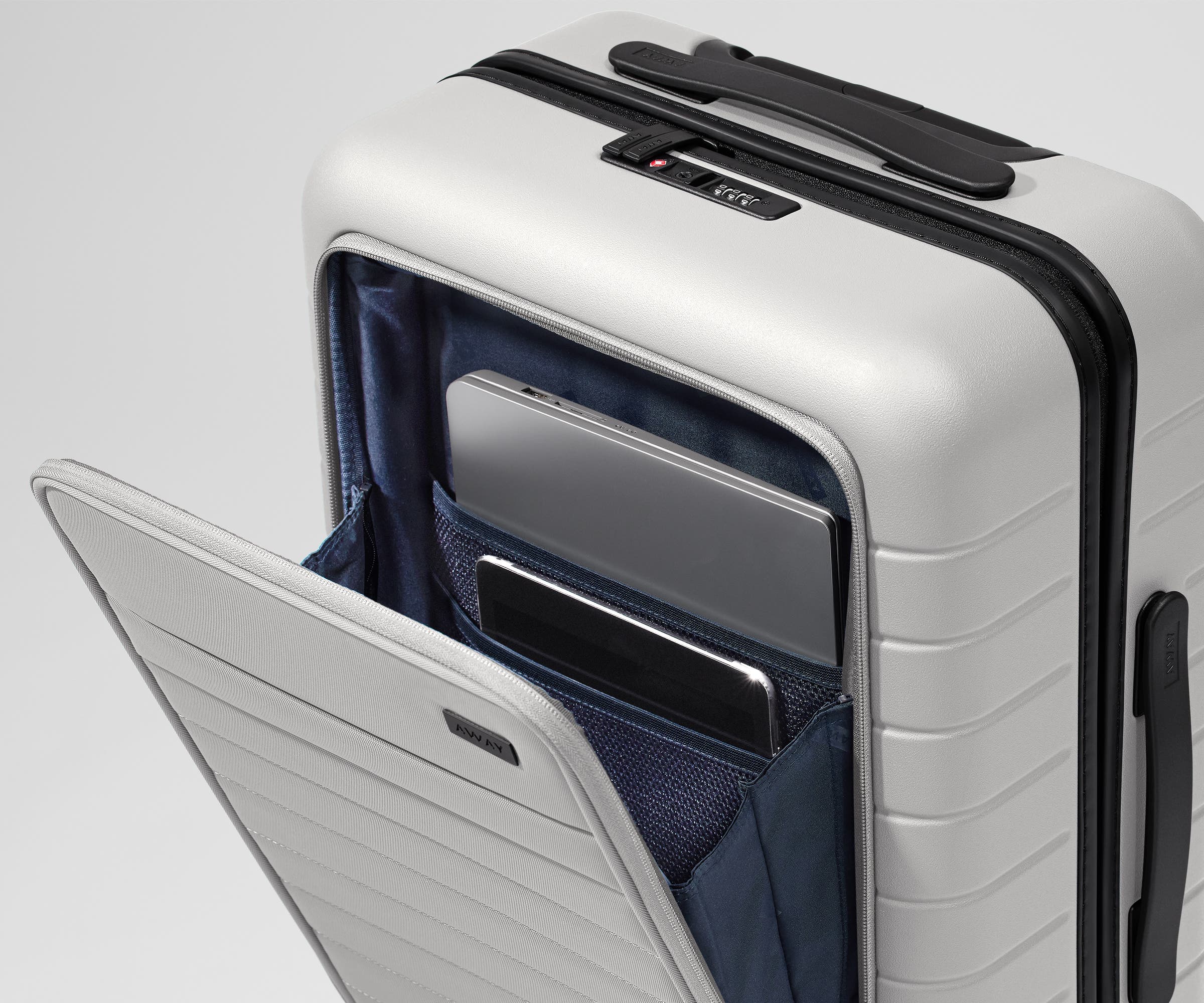 away-executive-bigger-carry-on-valise-cabine-cloud-gray image 5
