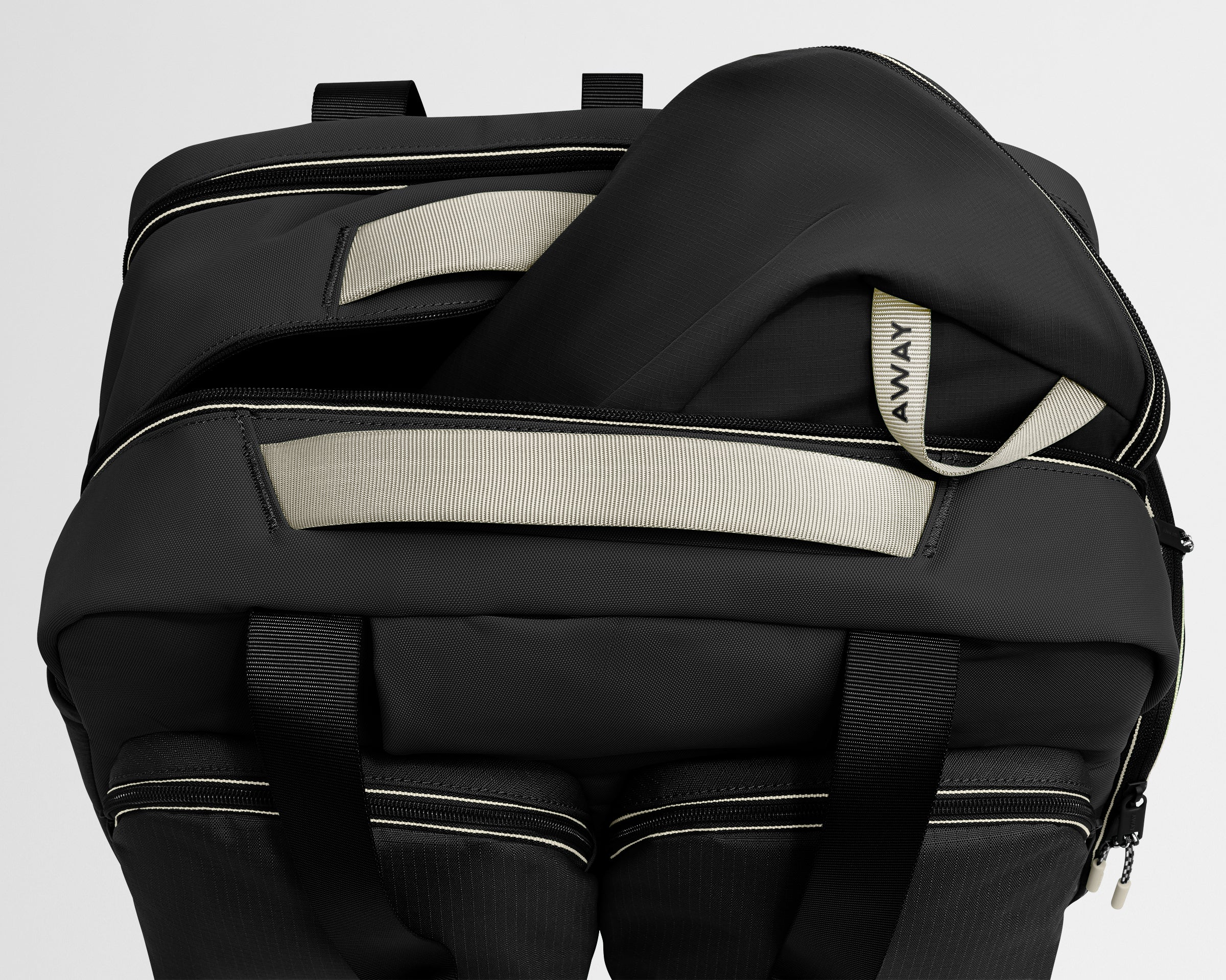 away-gym-bag-sac-de-sport-jet-black-16-pouces image 8
