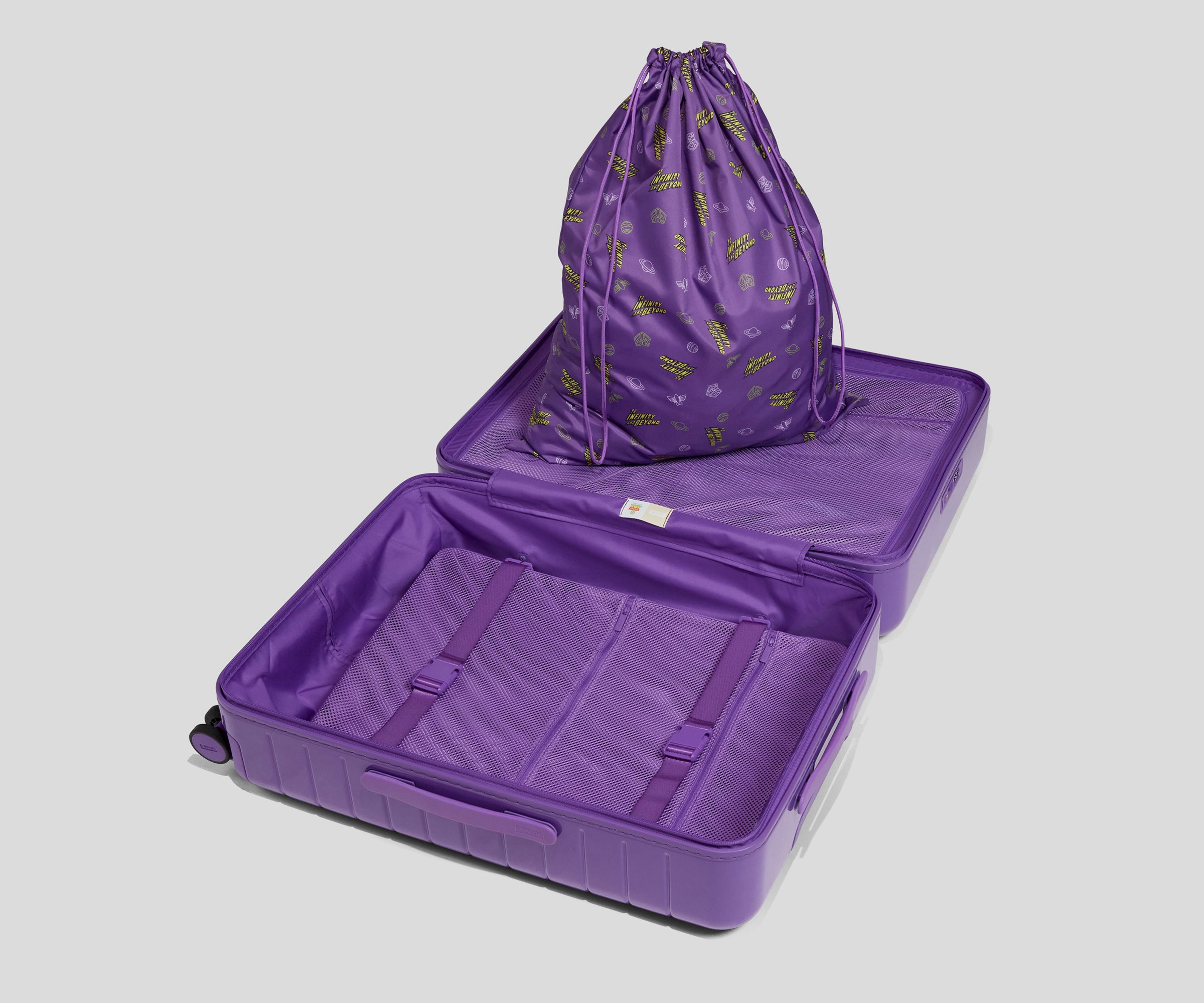 away-the-medium-valise-soute-buzz-lightyear-violet-rigide image 4
