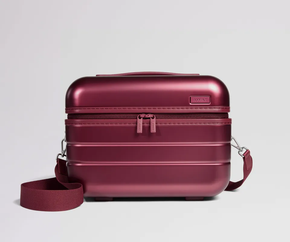 away-the-train-case-vanity-ruby-haze image 1