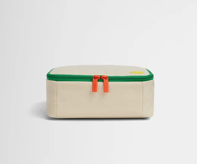 away-kids-lunch-box-bo-te-go-ter-marshmallow-white image 1