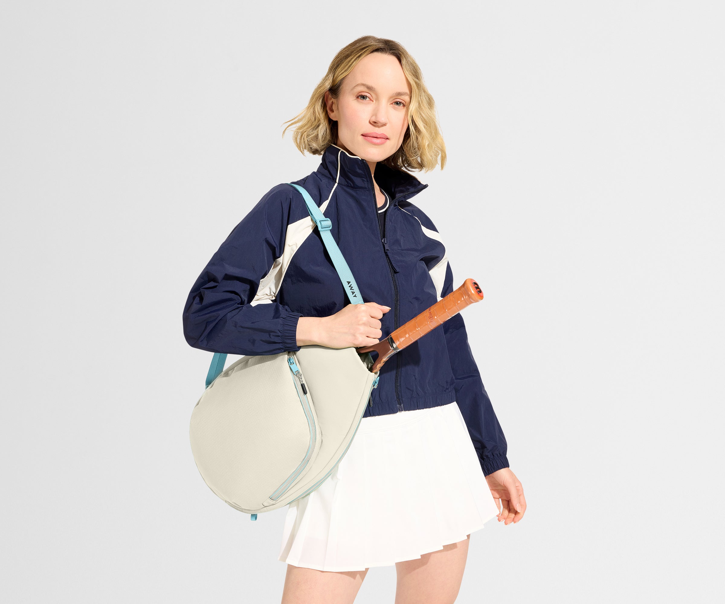 away-racket-bag-sac-tennis-salt-white-raquette image 4