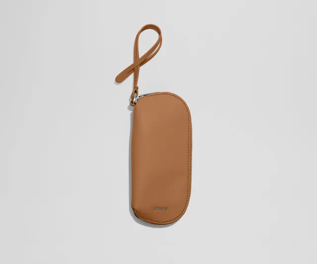 away-sunglasses-pouch-tui-lunettes-desert-tan-beige image 1