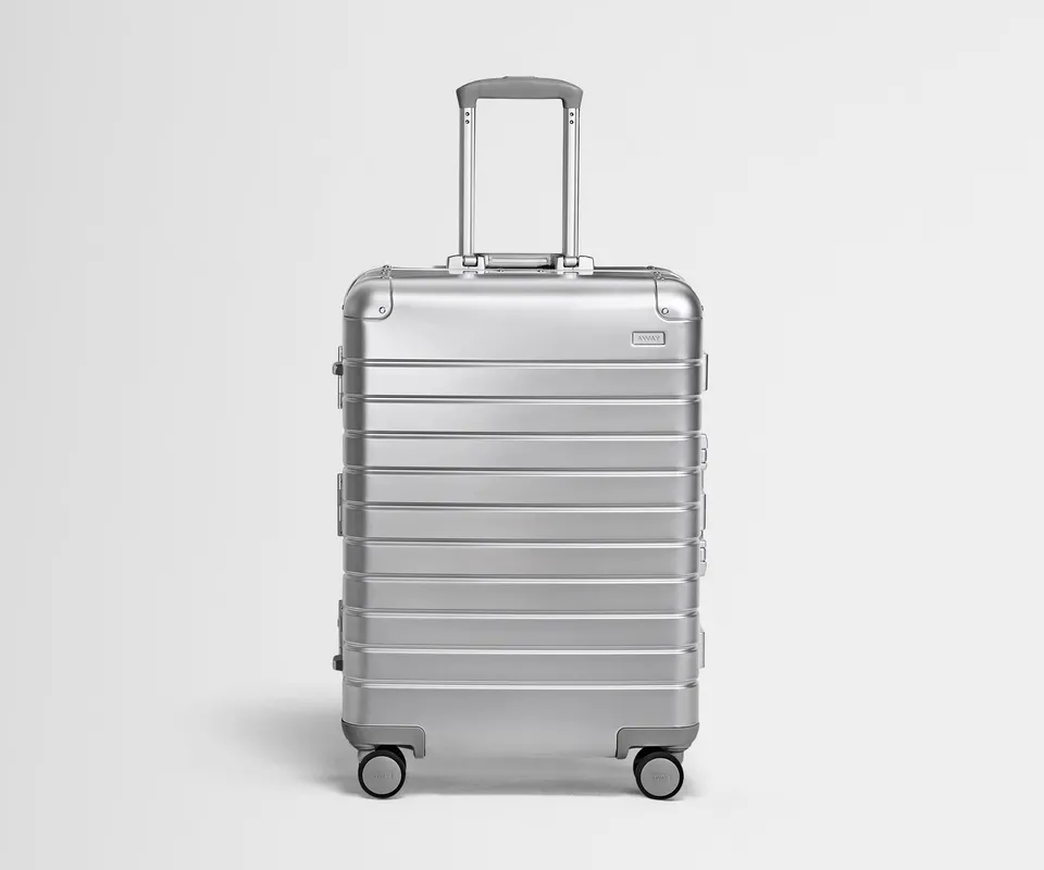 away-medium-aluminium-valise-soute-argent-rigide image 1
