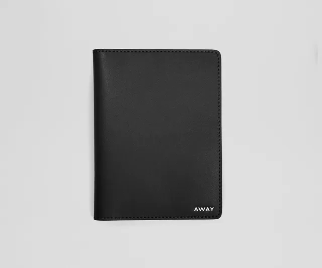 away-passport-holder-tui-passeport-cuir-jet-black image 1