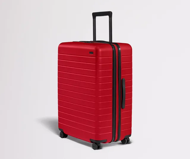 away-large-flex-valise-soute-rouge-extensible image 1